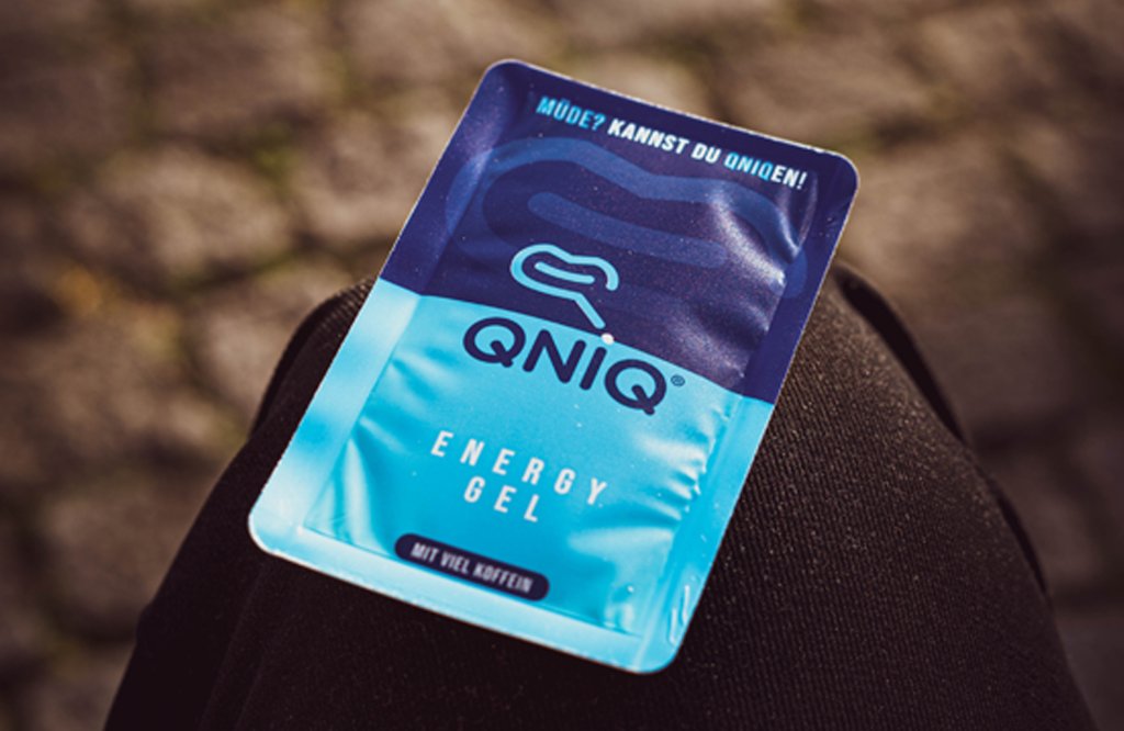 Referenzbilder QNIQ Energy Gel Produktfoto, neue Corporate Identity, HFNR Hüfner Design, München.